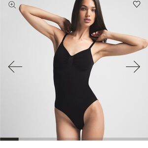 Skims Seamless Sculpt Brief Sculpt